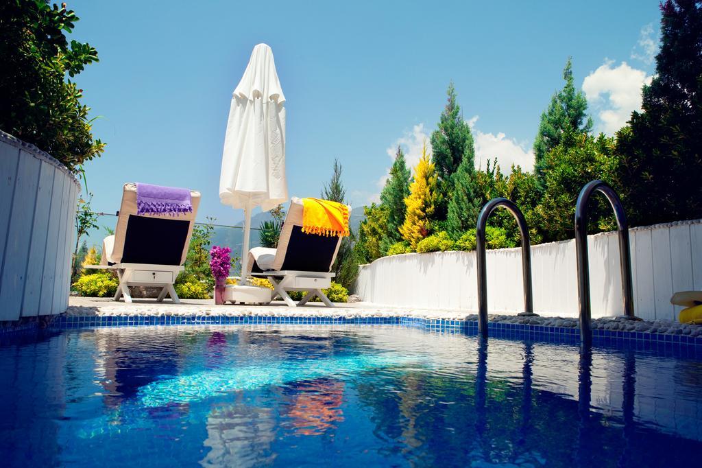 Peninsula Gardens Hotel - Adults Only Каш Стая снимка