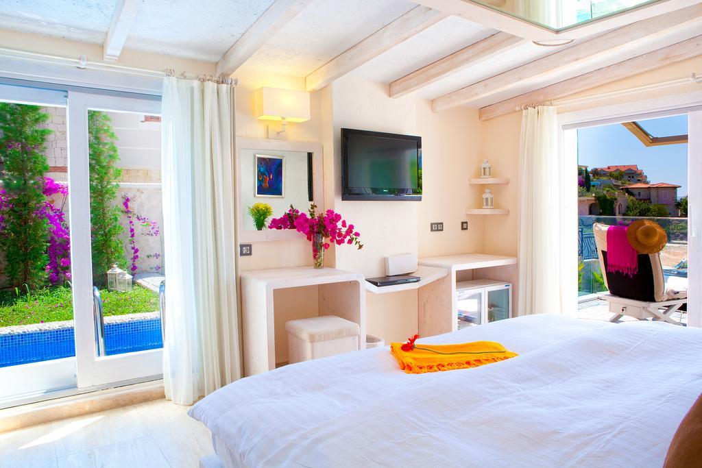 Peninsula Gardens Hotel - Adults Only Каш Стая снимка